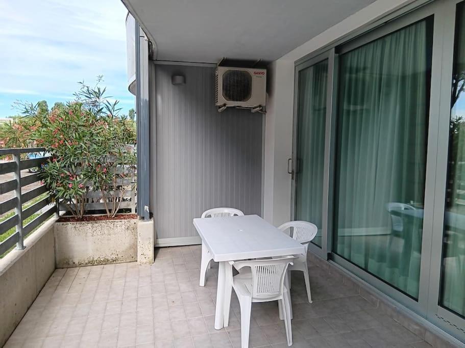 Appartamento Piano Terra Eraclea Mare Exterior foto